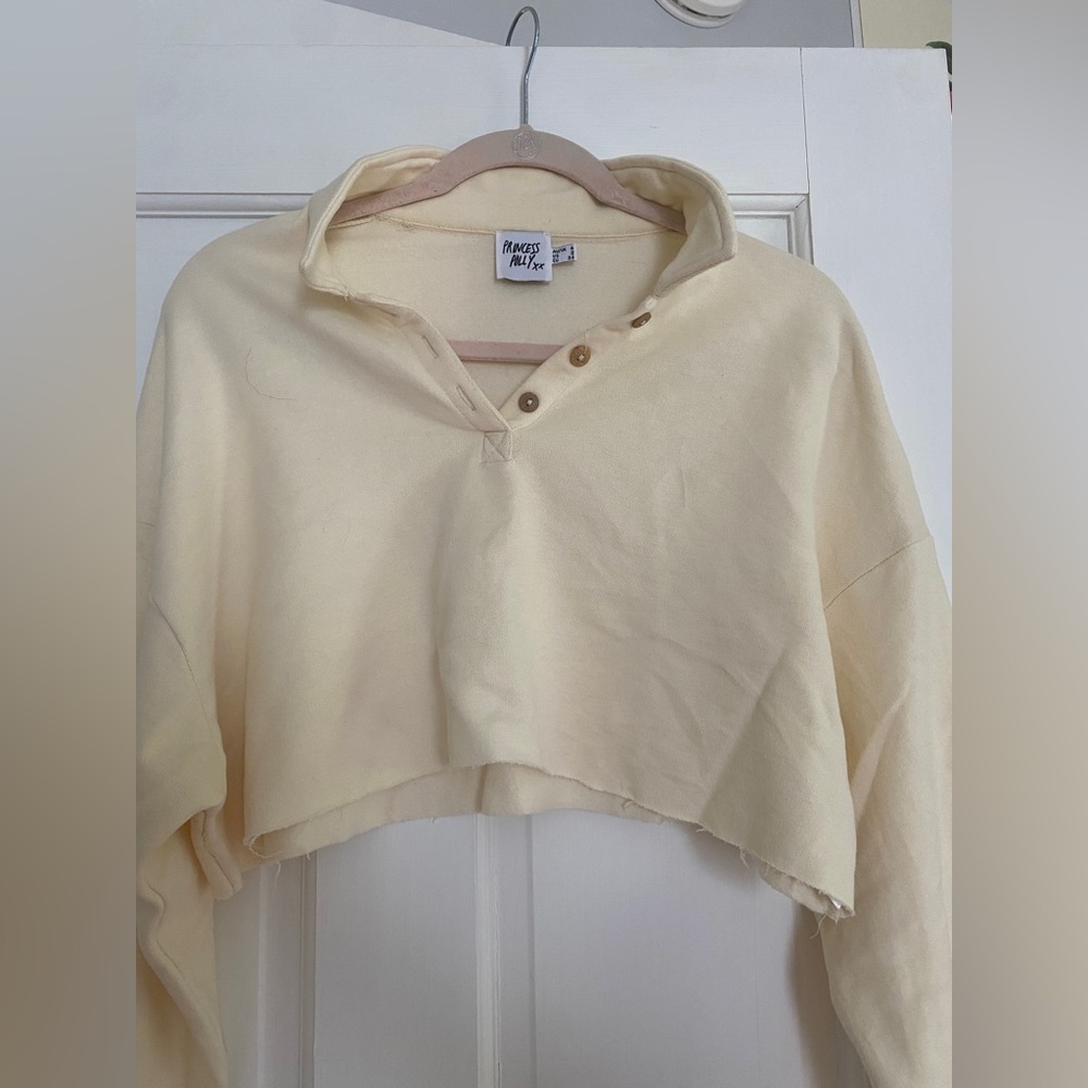 Princess Polly cropped v-neck with buttons